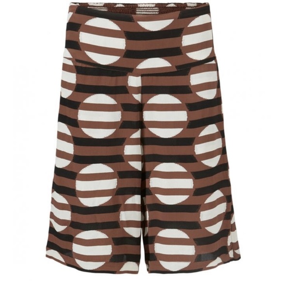 NWT Masai Copenhagen Pinja Circular Print Shorts in Tiramisu sz L - Picture 1 of 2